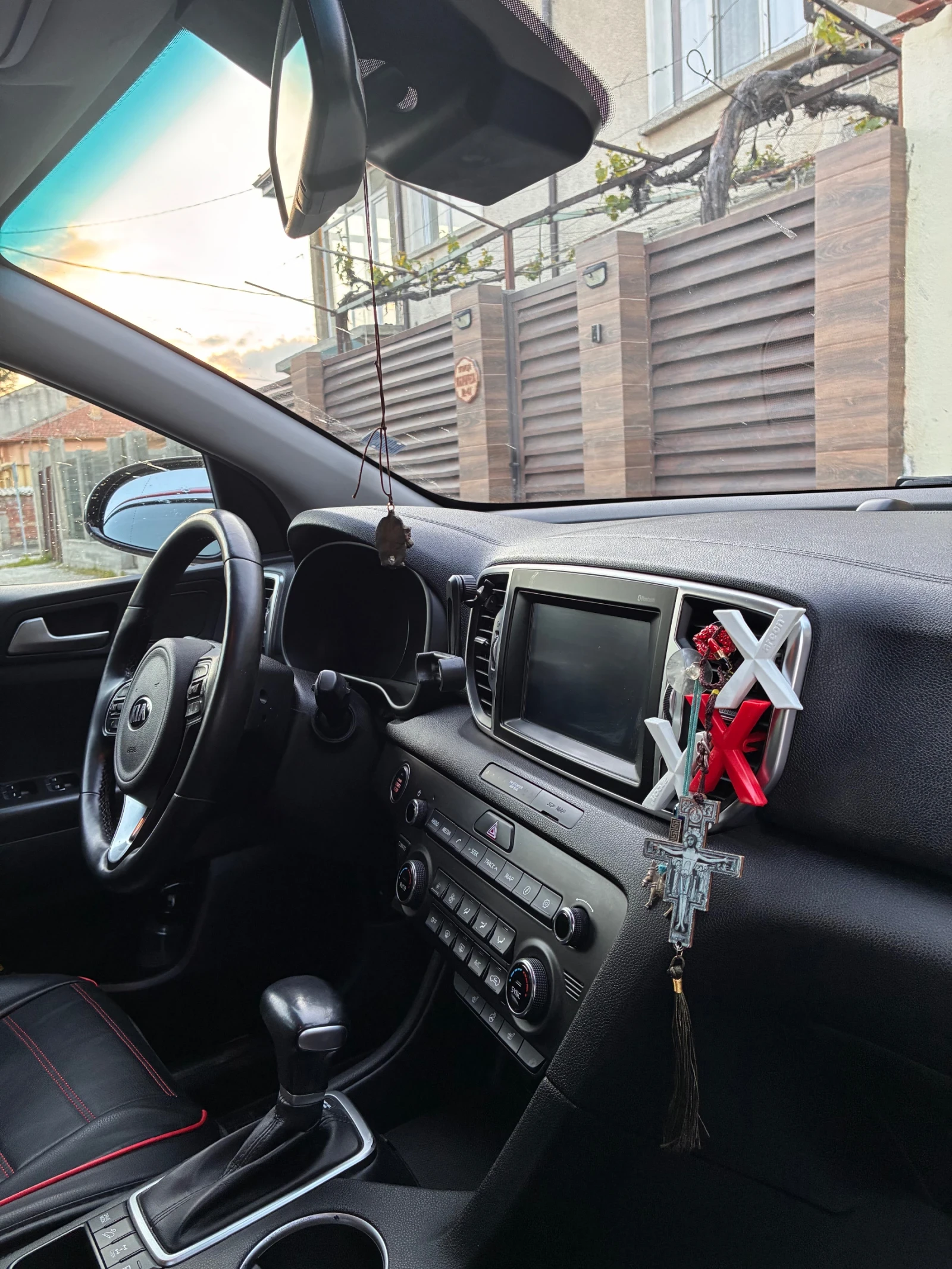 Kia Sportage, снимка 3 - Автомобили и джипове - 54314088