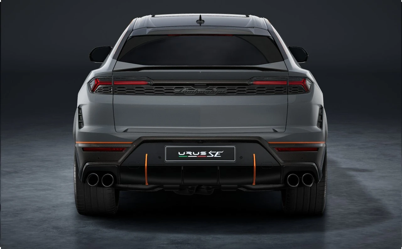 Lamborghini Urus SE Carbon Pano 3D Bang & Olufsen, снимка 3 - Автомобили и джипове - 54595886
