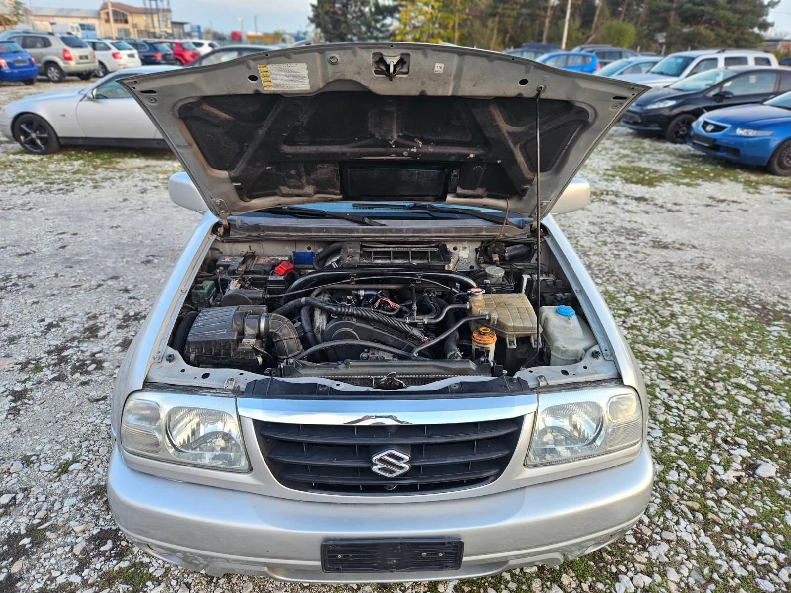 Suzuki Grand vitara 2.0/HDI/109к.с/ИТАЛИЯ/БЕЗ РЪЖДА , снимка 16 - Автомобили и джипове - 54846528