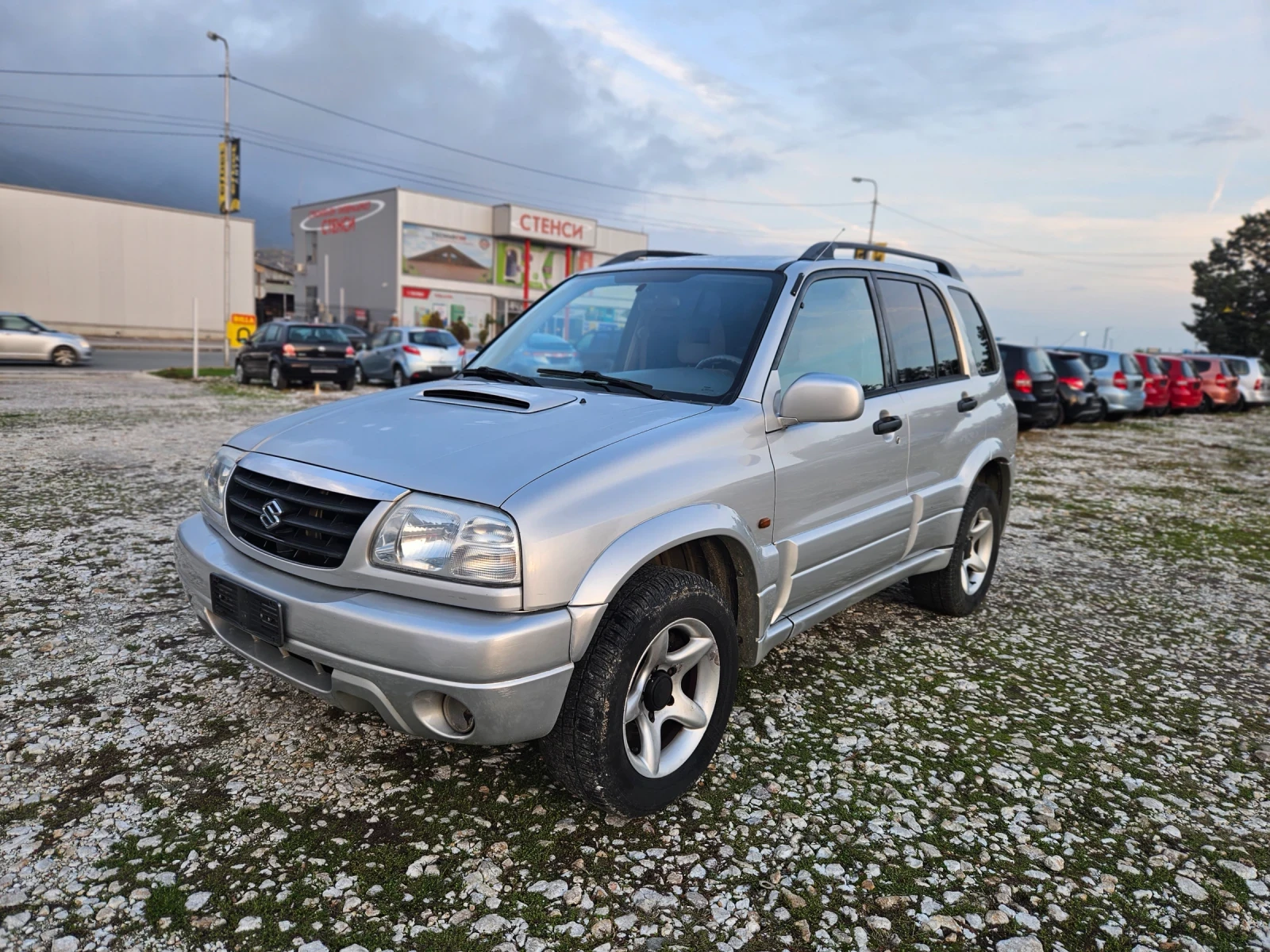 Suzuki Grand vitara 2.0/HDI/109к.с/ИТАЛИЯ/БЕЗ РЪЖДА , снимка 4 - Автомобили и джипове - 54846528