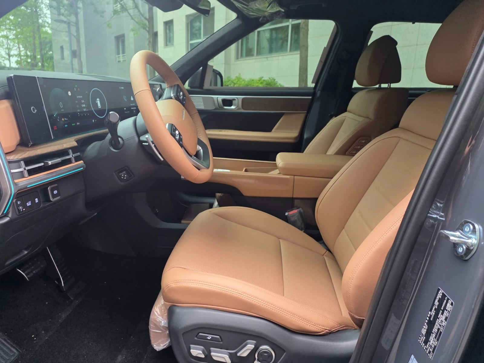 Hyundai Santa fe 1.6 HEV H Pick* BLIND SPOT* 360* КРАЙНА ЦЕНА, снимка 9 - Автомобили и джипове - 55334918