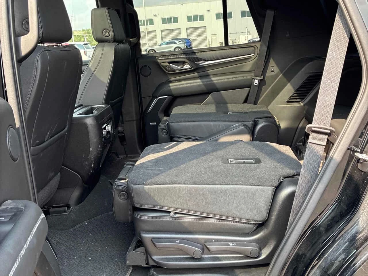 Gmc Yukon DENALI| HUD| 360| ОБДУХ| ПАНО| 2 KЛЮЧА, снимка 15 - Автомобили и джипове - 55638930