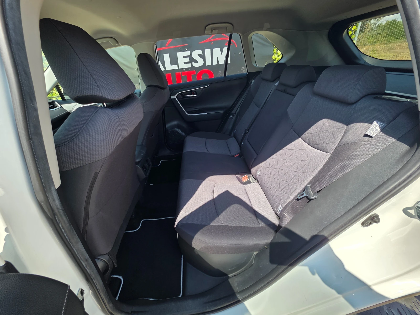 Toyota Rav4 V-2.5-Full Hybrid-eCVT-Design-facelift-218hp, снимка 12 - Автомобили и джипове - 55836099