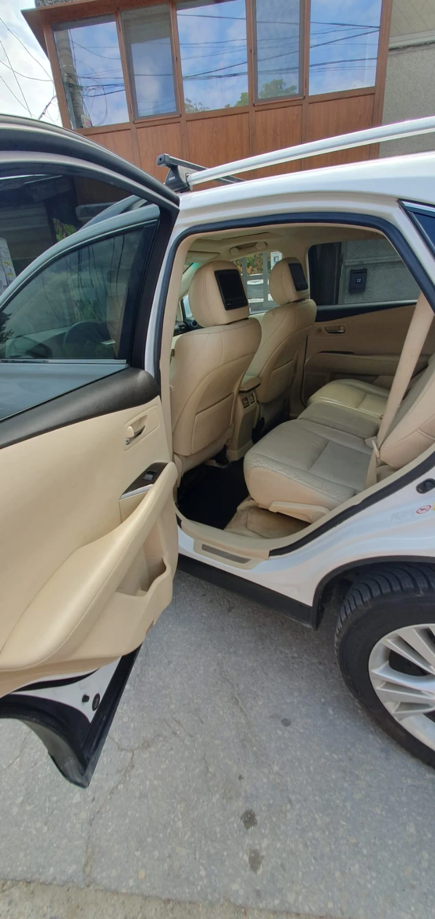 Lexus RX 450h, снимка 10 - Автомобили и джипове - 56015624