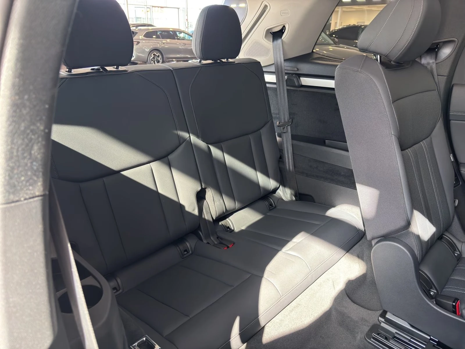 Audi Q7 S-LINE / MATRIX / B&O / HUD / TECH PLUS / 360 / , снимка 13 - Автомобили и джипове - 56114375