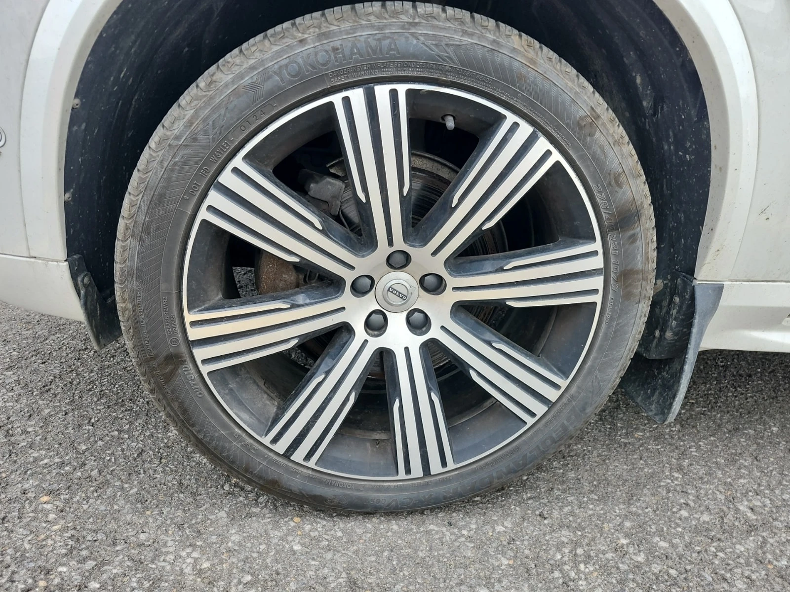 Volvo Xc90 * INSCRIPTION * CARFAX * Бeз инциденти * , снимка 15 - Автомобили и джипове - 56160095