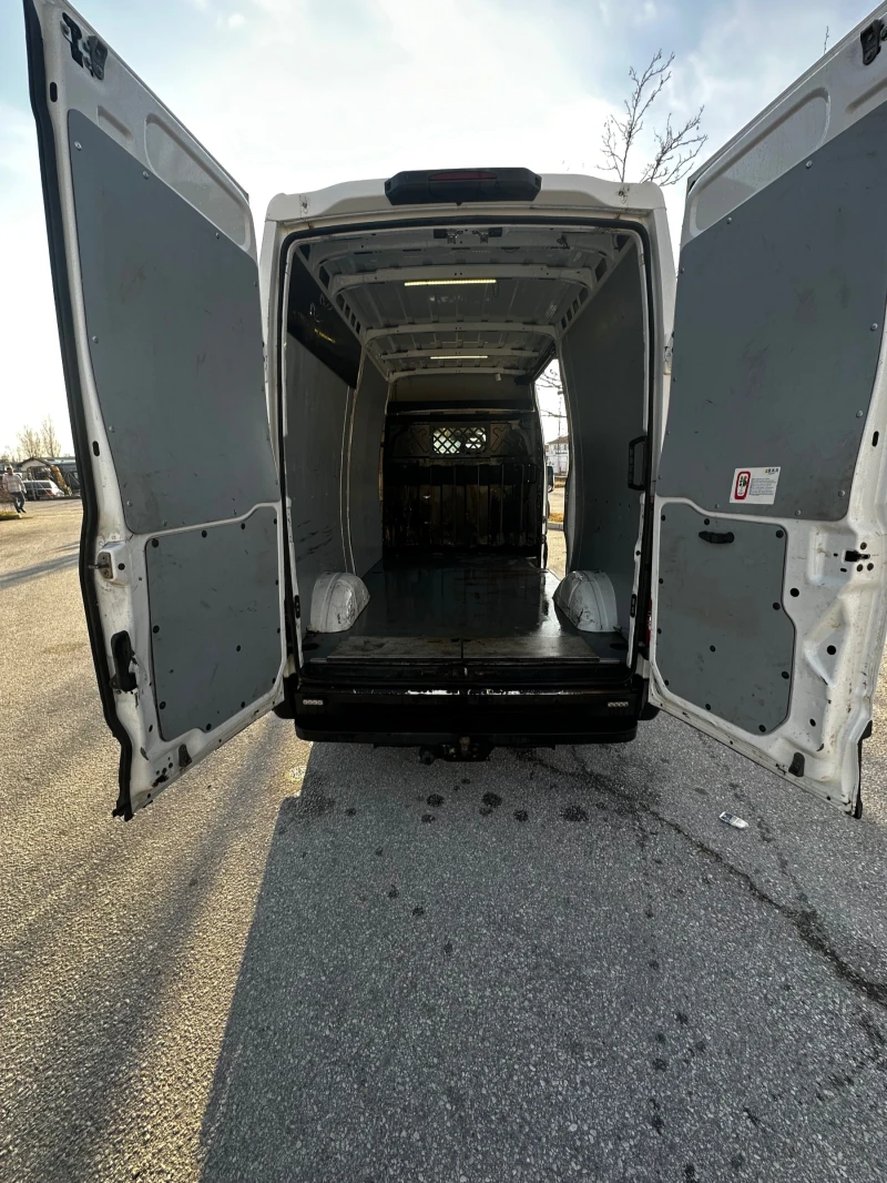 Iveco Daily 35-210 НОВ ВНОС, снимка 13 - Бусове и автобуси - 49129877