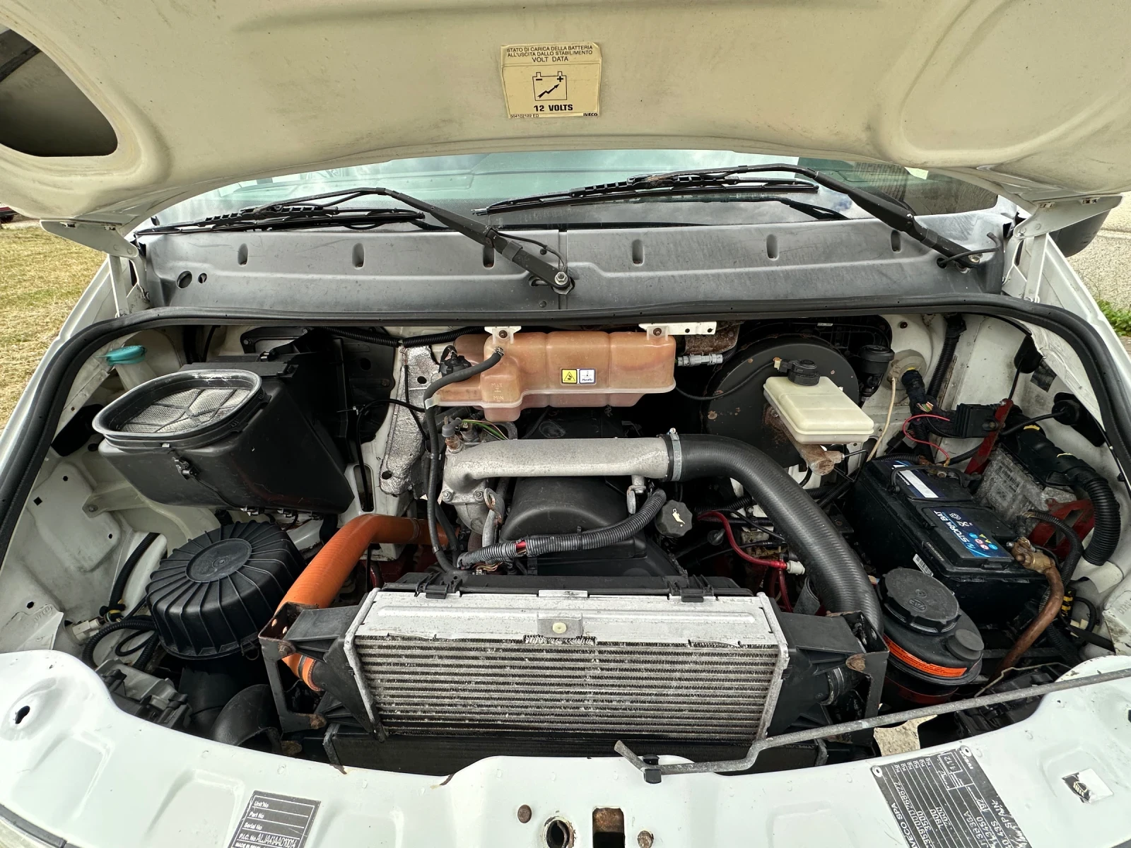 Iveco 35c13 3стр-Самосвал , PTO, 130коня, 6-скорости., снимка 13 - Бусове и автобуси - 55395689