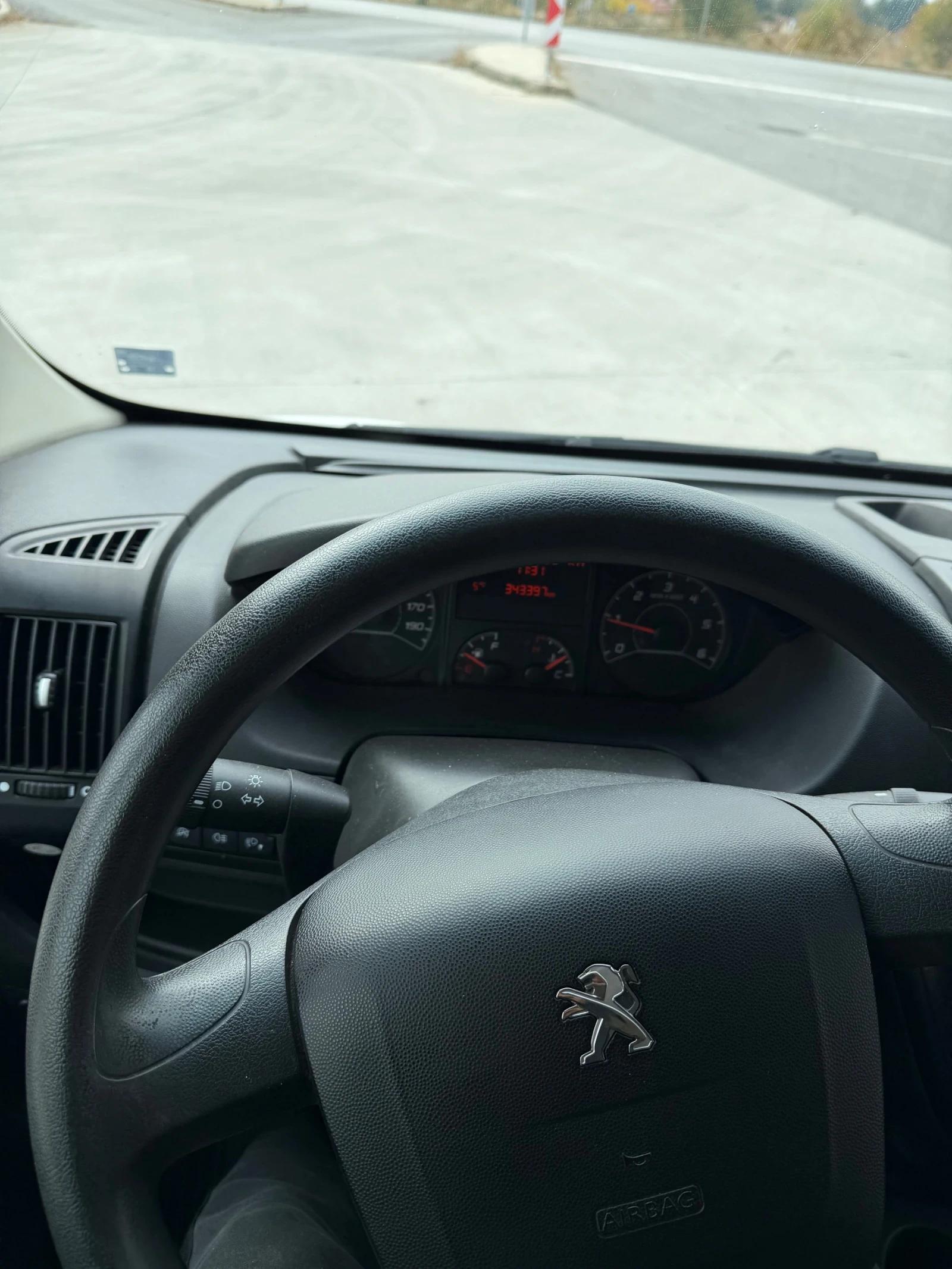 Peugeot Boxer, снимка 15 - Бусове и автобуси - 56546140