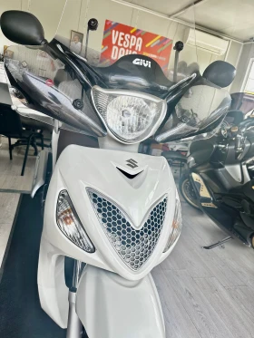  Suzuki Sixteen