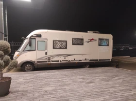 Кемпер Carthago Chic I51 S-plus 2009г, снимка 1