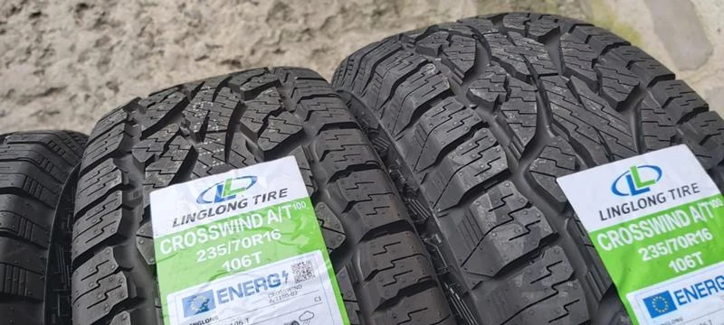 Гуми Всесезонни 235/70R16, снимка 4 - Гуми и джанти - 35148434