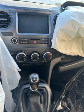 Hyundai I10 1.0i, снимка 6