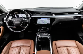 Audi E-Tron 55/SPORTBACK/408HP/BUSINESS/CAM/KLESS/HUD/ACC/449z, снимка 9