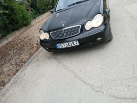     Mercedes-Benz C 180 4