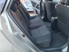 Toyota Avensis 2.0 D4D Панорама Navi Камера - 12990 лв. - 61287709 9