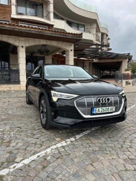  Audi E-Tron