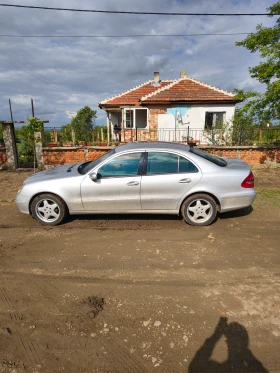 Mercedes-Benz E 320 320 - 2500 € / 4889.57 лв. - 15016866 2