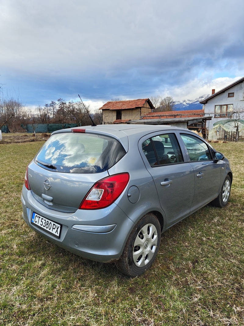 Opel Corsa 1.2i, снимка 7 - Автомобили и джипове - 44501570