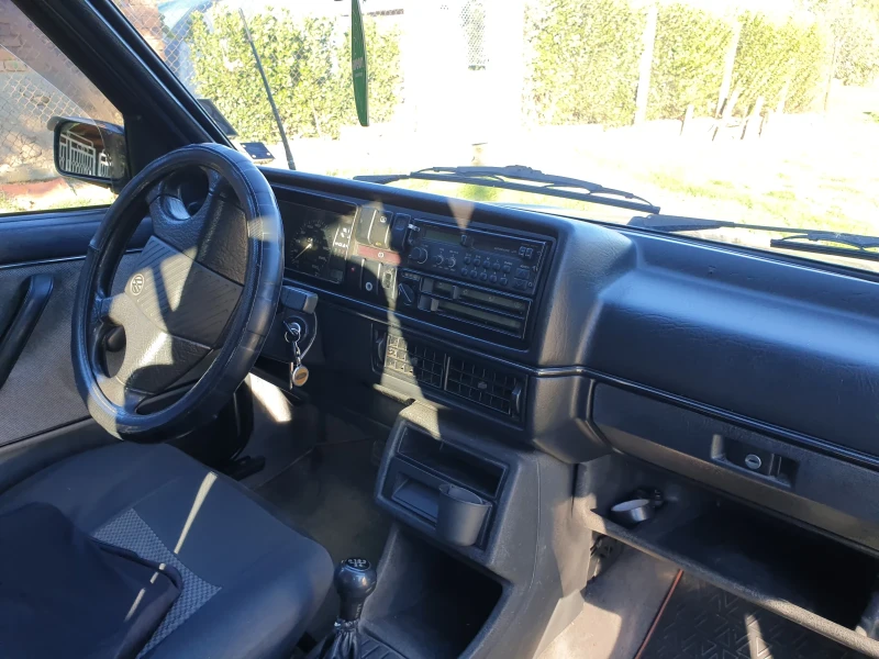 VW Golf 2, снимка 7 - Автомобили и джипове - 47650094