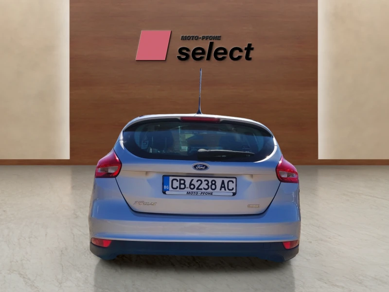 Ford Focus 1.0 EcoBoost, снимка 3 - Автомобили и джипове - 48093252