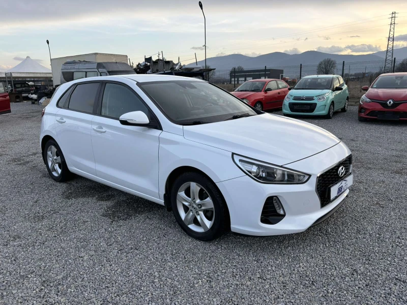 Hyundai I30 1.6 , Euro 6, Нов Внос, снимка 3 - Автомобили и джипове - 48954833