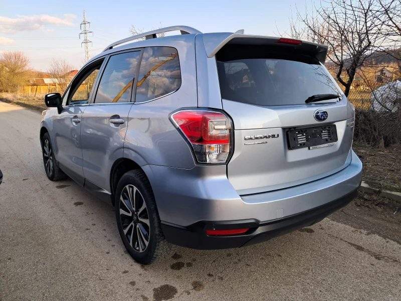 Subaru Forester 2.0d Facelift 147к.с AWD Lineartronic, снимка 6 - Автомобили и джипове - 49377243