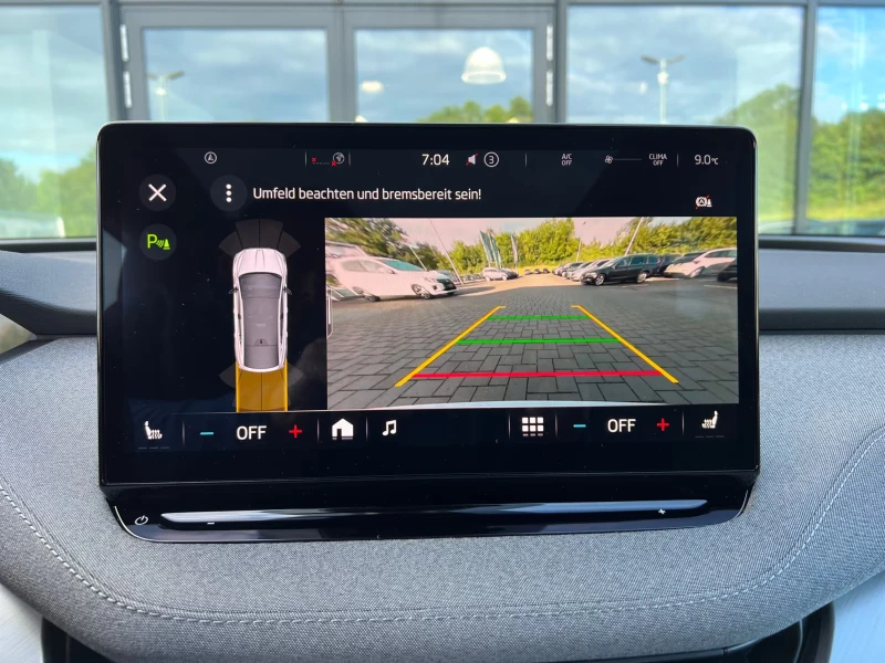 Skoda Enyaq COUPE-CLEVER/179HP/PANO/NAVI/LED/CAM/KLESS/250g, снимка 12 - Автомобили и джипове - 51569031