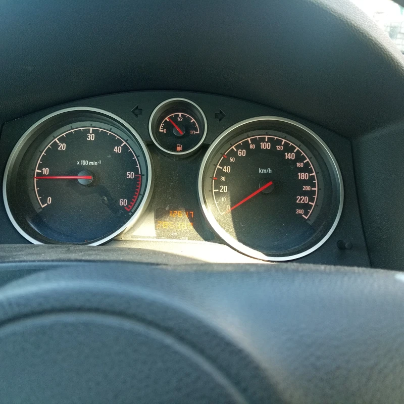 Opel Astra Z17DTH, снимка 6 - Автомобили и джипове - 52429118