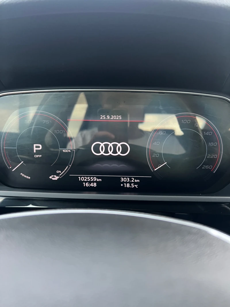 Audi E-Tron Sportback 50 Quattro, снимка 10 - Автомобили и джипове - 52517804