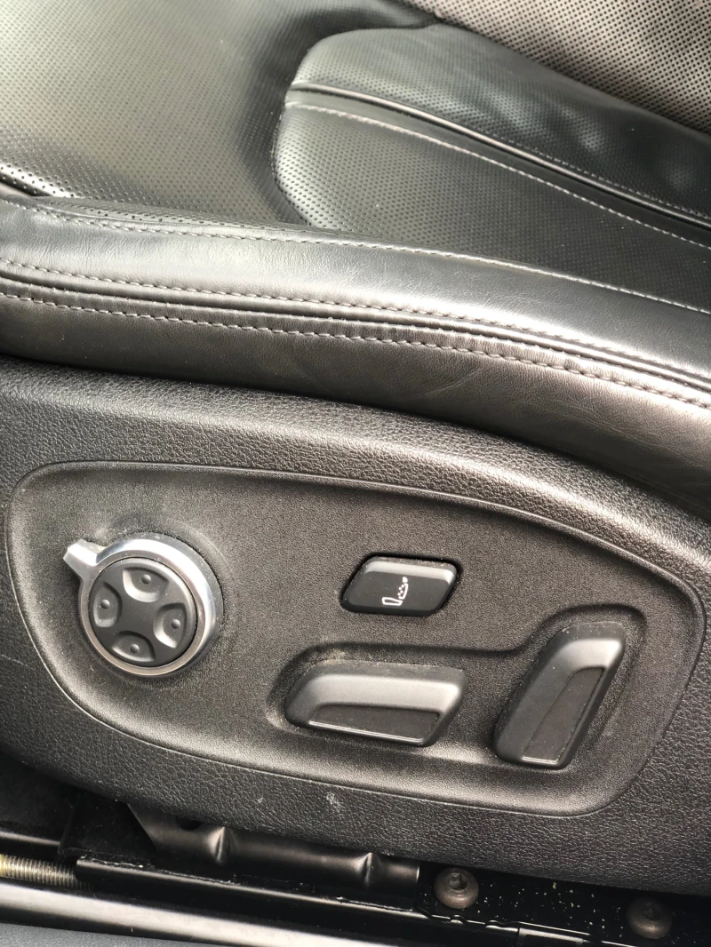 Audi A6 Audi A6 Avant 3.0 TDI Quattro | въздушно окачване , снимка 7 - Автомобили и джипове - 52499510