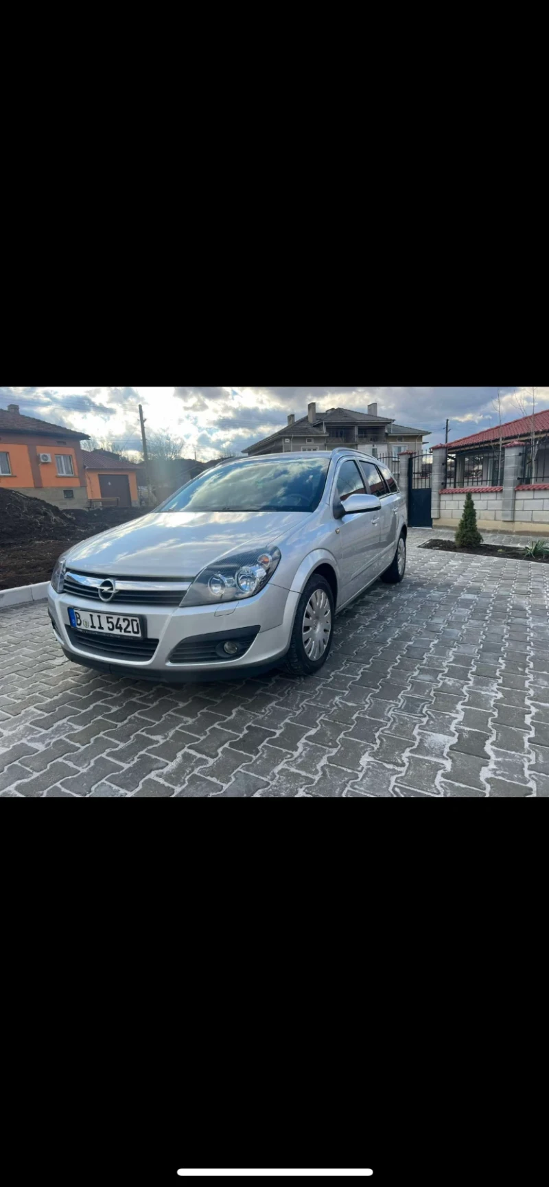 Opel Astra, снимка 2 - Автомобили и джипове - 52308892