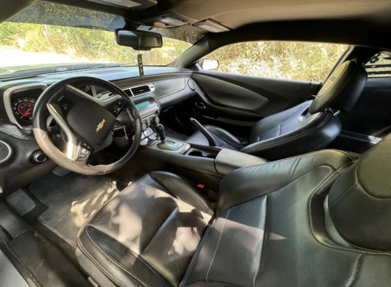 Chevrolet Camaro, снимка 5 - Автомобили и джипове - 52383247