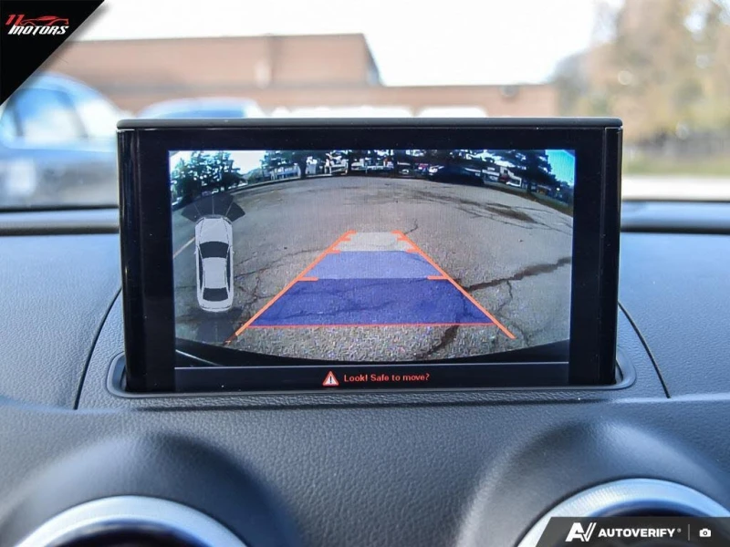 Audi A3 quattro Progressiv Sedan AWD, снимка 12 - Автомобили и джипове - 52813468