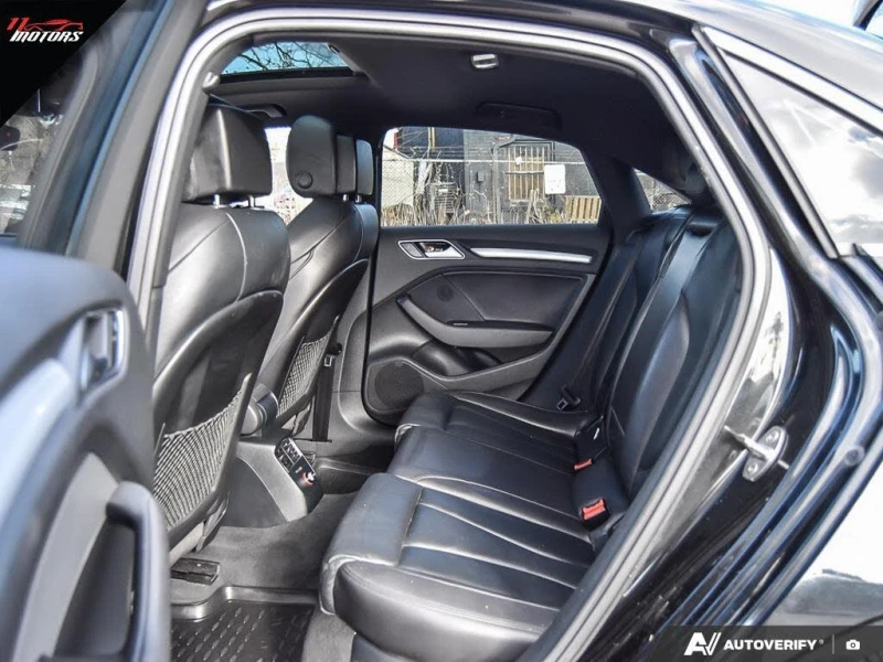 Audi A3 quattro Progressiv Sedan AWD, снимка 10 - Автомобили и джипове - 52813468