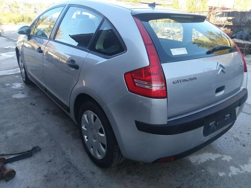 Citroen C4 1.4 16V, снимка 16 - Автомобили и джипове - 44157111