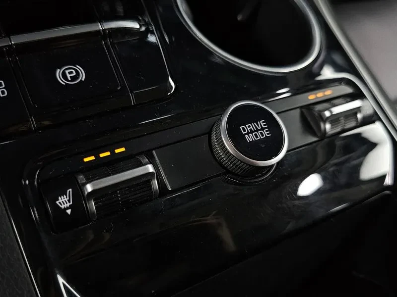 Kia K5 2.0 Trendy, снимка 17 - Автомобили и джипове - 55786541
