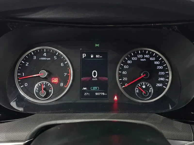 Kia K5 2.0 Trendy, снимка 8 - Автомобили и джипове - 55786541