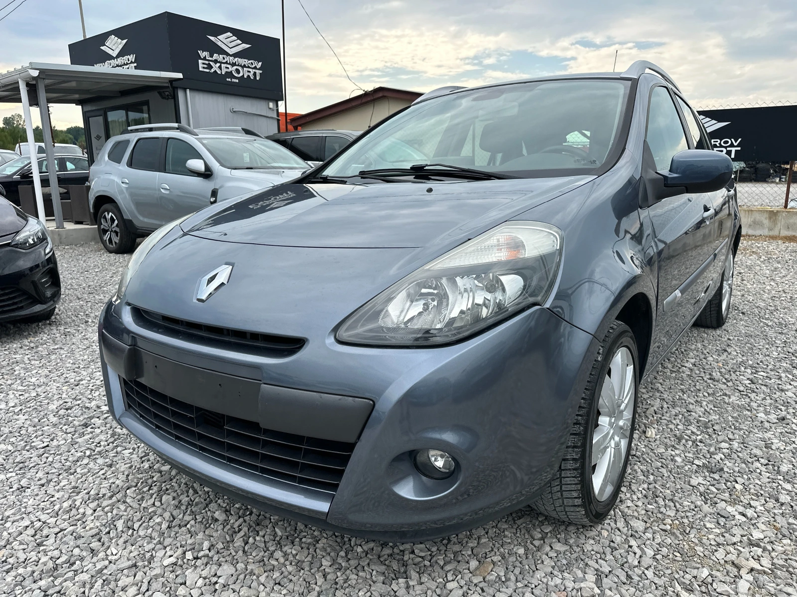 Renault Clio 1.2TCe LUXE, снимка 1