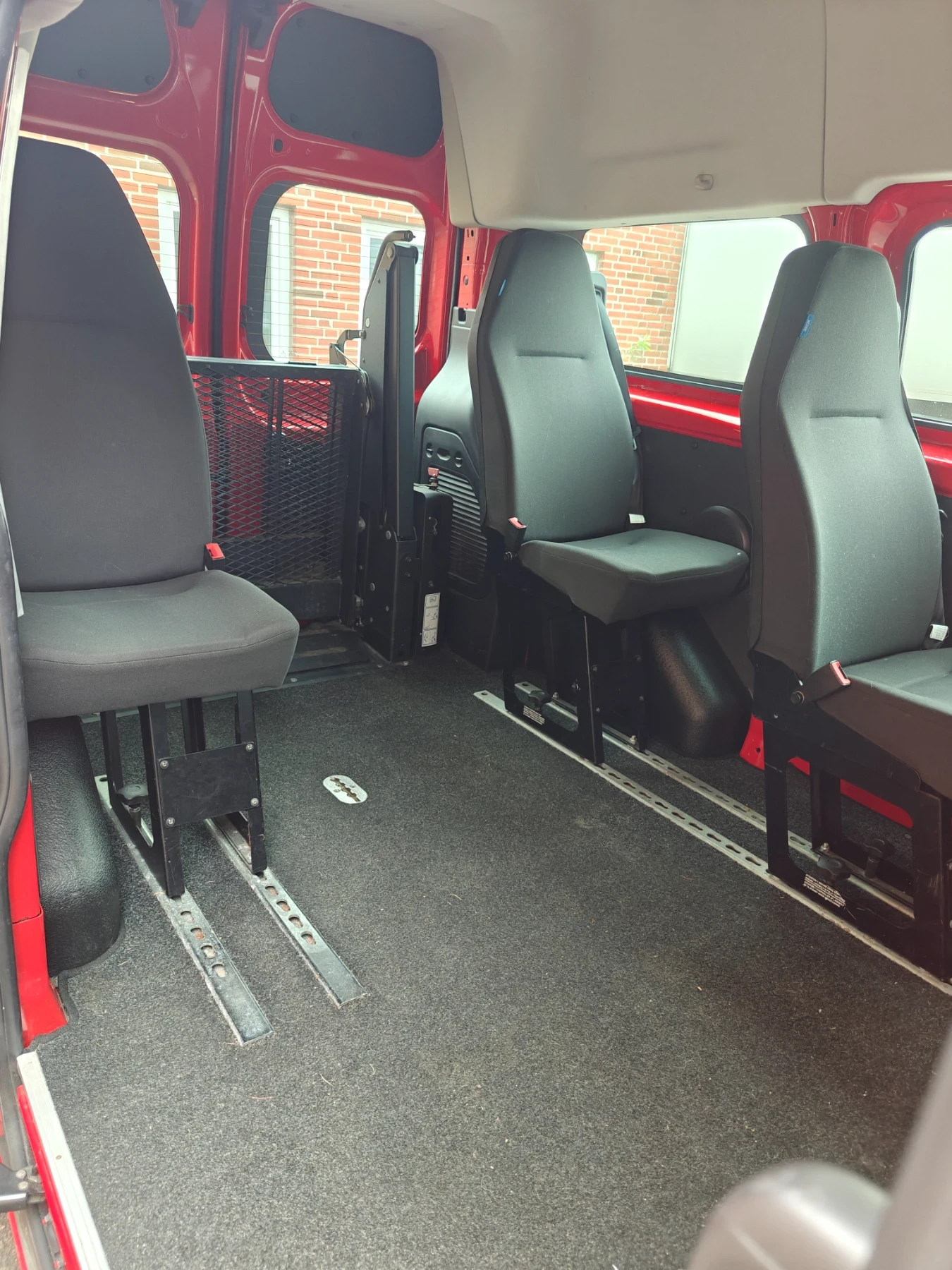 Ford Transit Custom Рампа за инвалиди - изображение 9