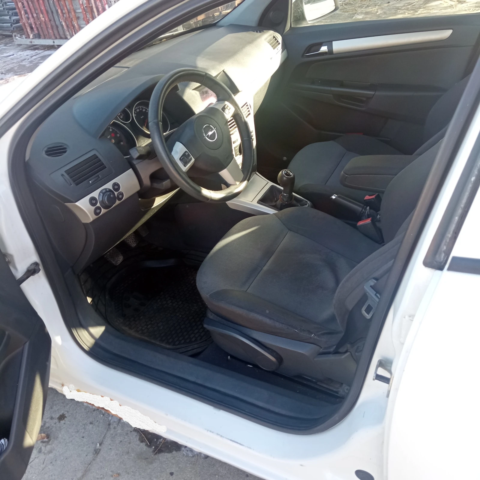 Opel Astra Z17DTH - изображение 8