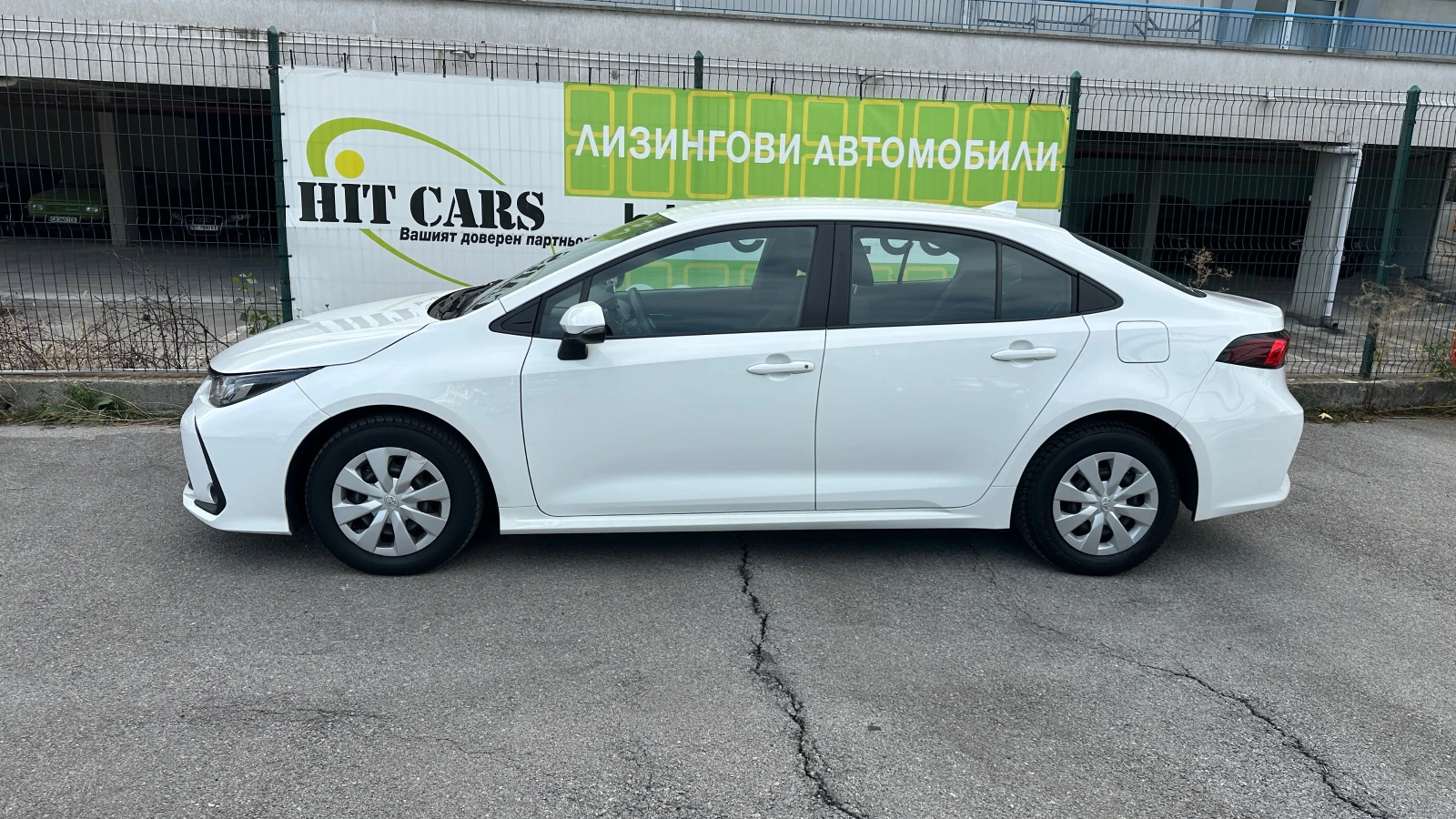 Toyota Corolla 1.5 VVTi Comfort  | Mobile.bg   4