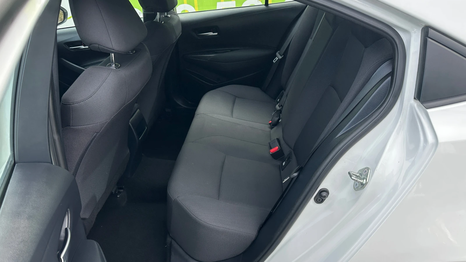 Toyota Corolla 1.5 VVTi Comfort  | Mobile.bg   9