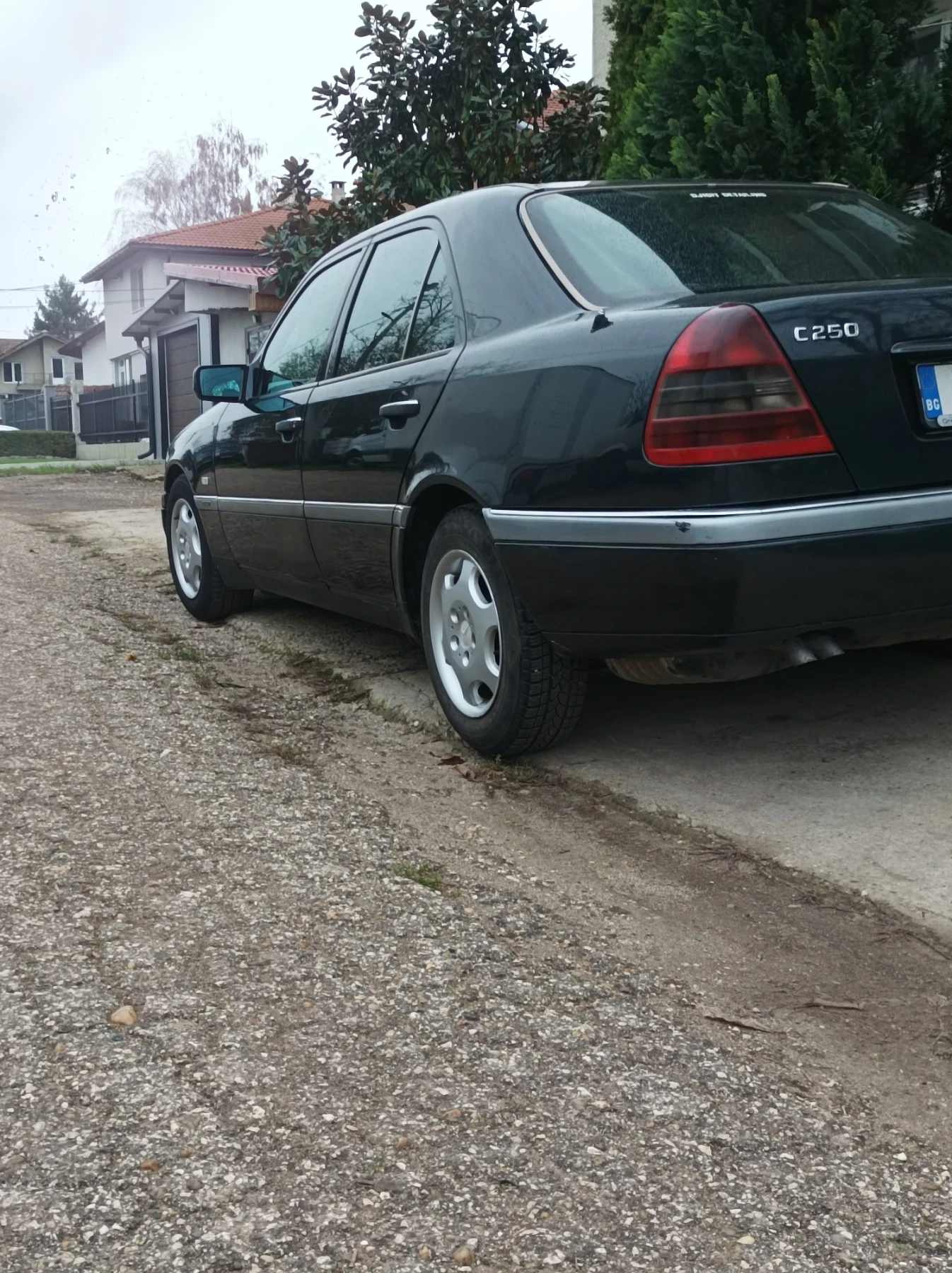 Mercedes-Benz C 250, снимка 2 - Автомобили и джипове - 54579279