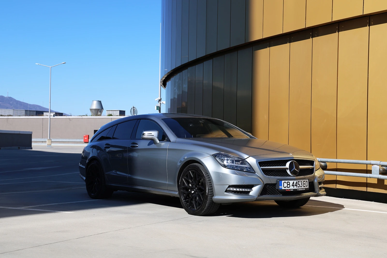 Mercedes-Benz CLS 350 AMG | Shooting Brake | Airmatic | Night Vision, снимка 3 - Автомобили и джипове - 54248014