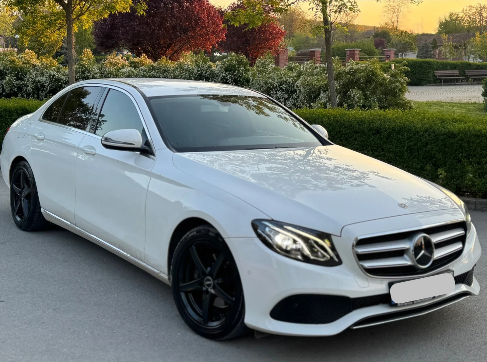 Mercedes-Benz E 200 d 9G* DISTR* LED | Mobile.bg � ����������� 1