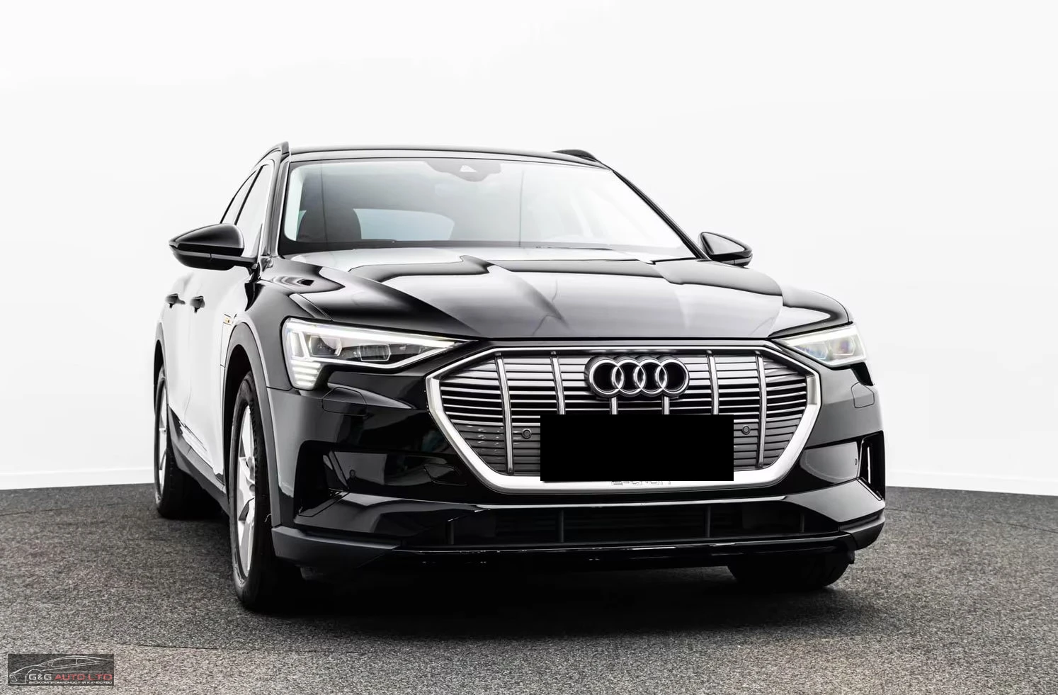 Audi E-Tron 55/SPORTBACK/408HP/BUSINESS/CAM/KLESS/HUD/ACC/449z, снимка 5 - Автомобили и джипове - 54700450