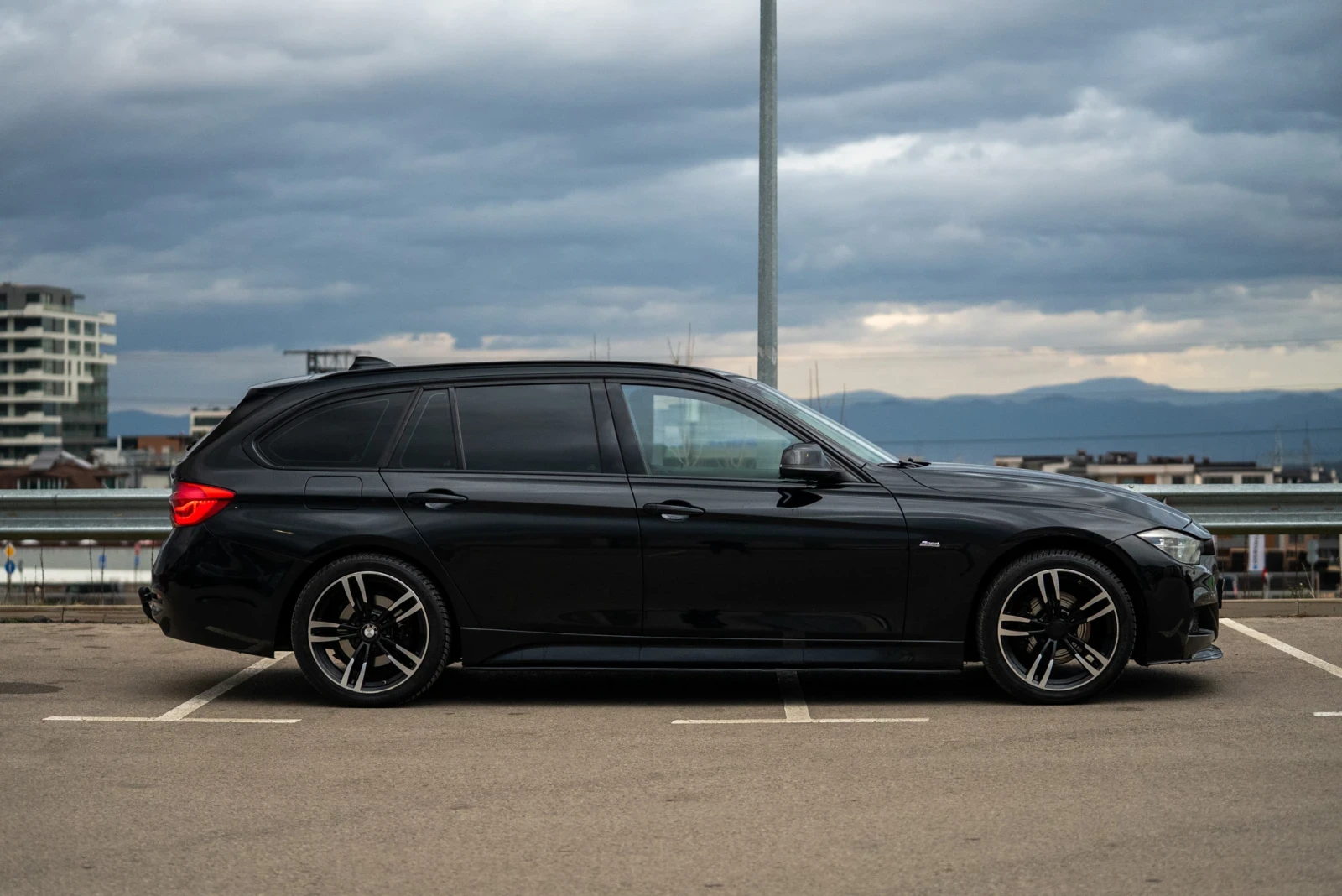 BMW 318 F31, снимка 4 - Автомобили и джипове - 54746641