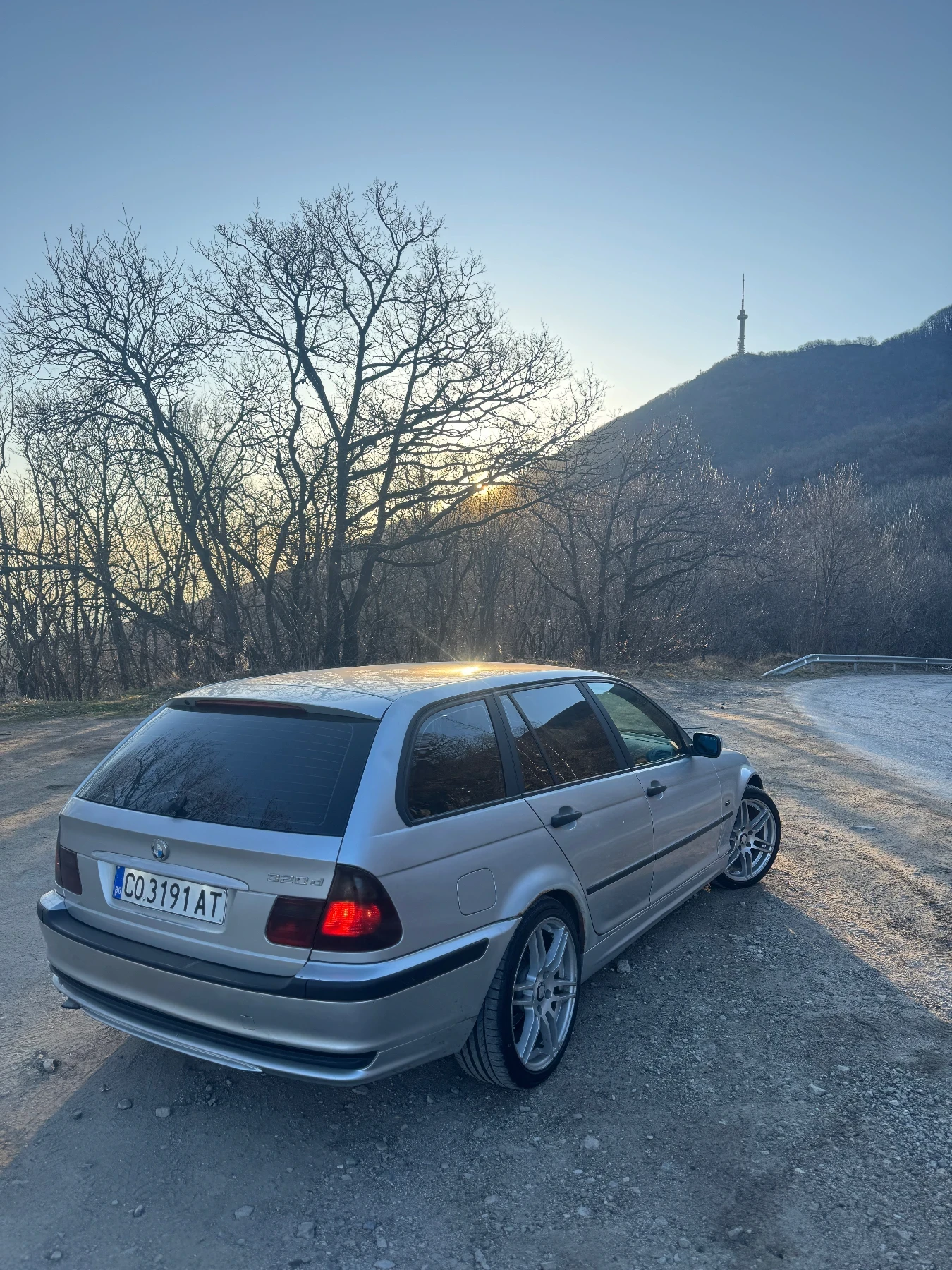 BMW 320, снимка 2 - Автомобили и джипове - 54882427