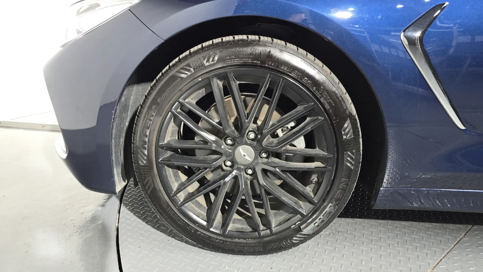 Genesis G70 !!УНИКАТ!! #ПЪЛНО ОБОРУДВАНЕ!, снимка 5 - Автомобили и джипове - 55065907